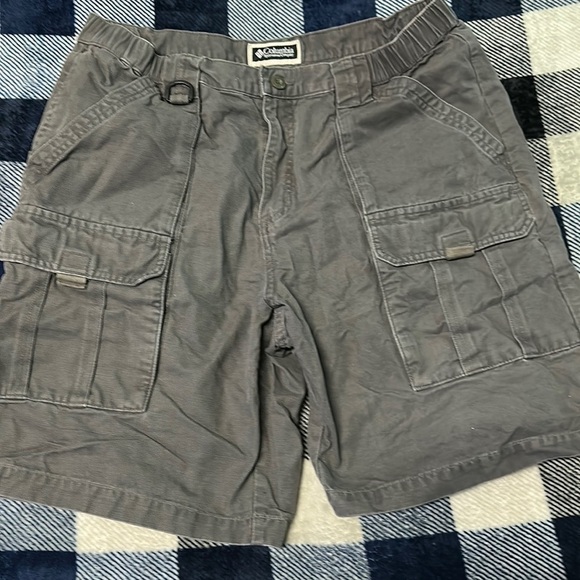 MENS Columbia hiking shorts sz 34 new - Picture 1 of 3